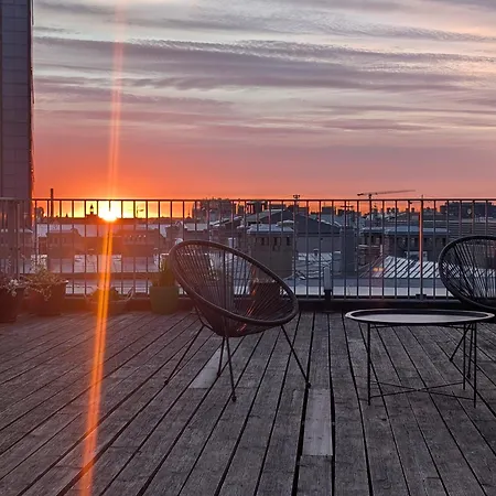 Spacious 165 M2 4 Bedroom Flat And Roof Terrace In The Heart Of Appartement *