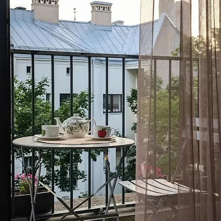 Spacious 165 M2 4 Bedroom Flat And Roof Terrace In The Heart Of Appartement Riga