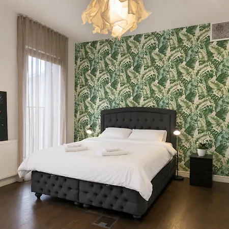 Appartement Spacious 165 M2 4 Bedroom Flat And Roof Terrace In The Heart Of